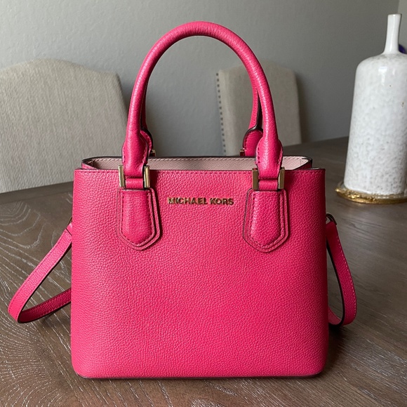 Michael Kors Handbags - Michael Kors Small Cross Body Bag